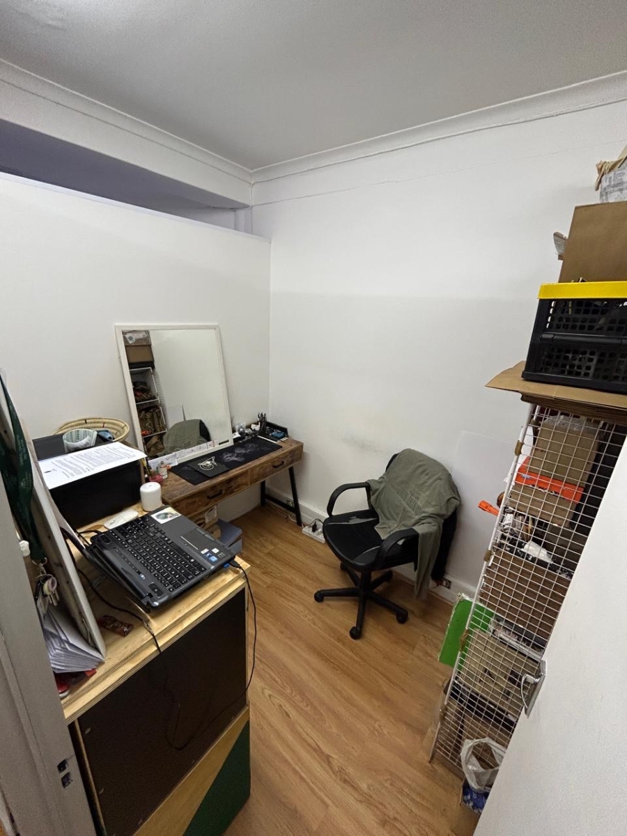 To Let commercial Property for Rent in Claremont Western Cape